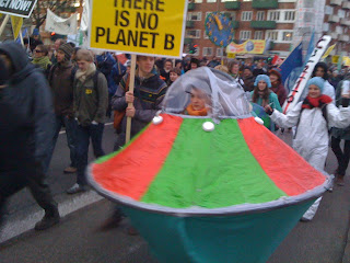 Egyptiska demonstranter lovar forgora staten israel Egyptiska demonstranter lovar forgora staten israel